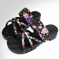 2017 Flower Print Women Flip Flops Vintage Summer Beach Sandals Wood Sole Slippers Women Shoes Clogs