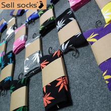 1 pair Men sock Maple leaf Socks long fashion Cannabis Marijuana Weed Socks Long Skateboard hiphop socks Meia women unisex