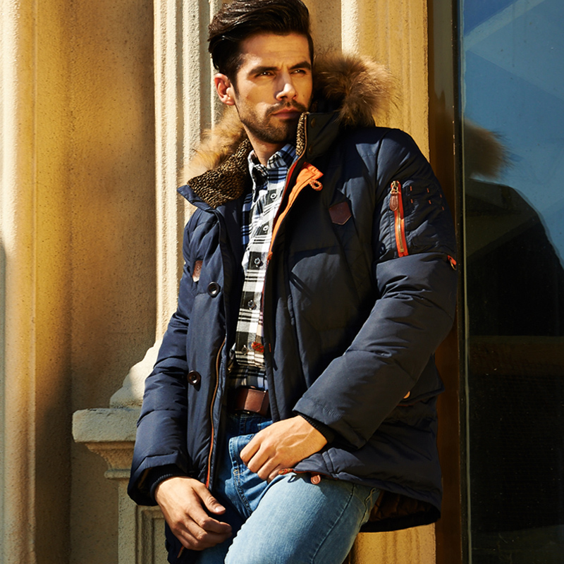 Down Jackets 2015 Parka Fashion Brand Men s Sports Snow Winter Coats Free Shipping Big Fur