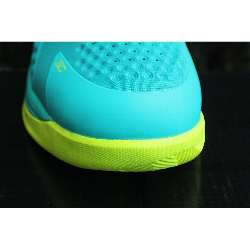 ua-stephen-curry-1-one-low-basketball-men-shoes-blue-green-012