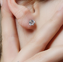 1 Pair 925 sterling silver ear stud earing crystal with stone for women and men Fashion Luxury Rhinestone earrings free shipping