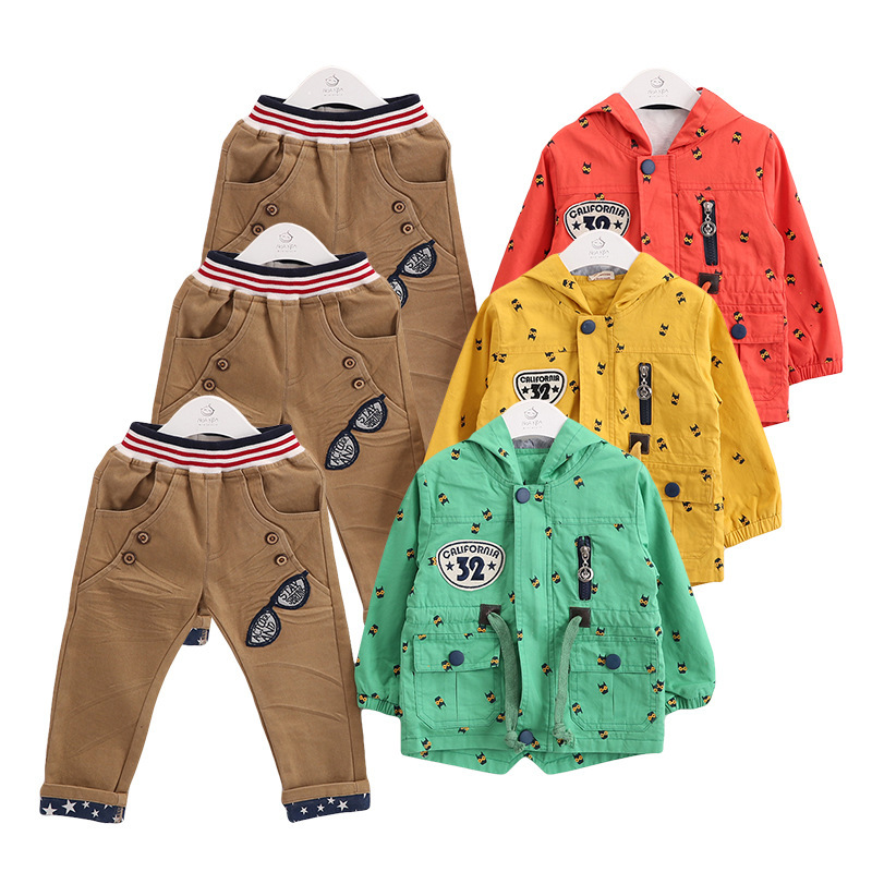 Items in search results Formal suits come in three-, four-, or five-piece sets that include pants, vest, and jacket, with shirt and tie included in five-piece sets. These sets are worn for occasions such as weddings or events when a full dress suit is required.