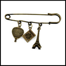 1 pc sale travel to paris charm brooch safety pin kilt pin BR005