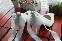 woman high heels bridesmaid shoes white wedding shoes bridal shoes butterfly cul de lampe women