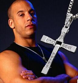 New Movie jewelry The Fast and The Furious Dominic Toretto Vin Diesel Classic Male Rhinestone CROSS
