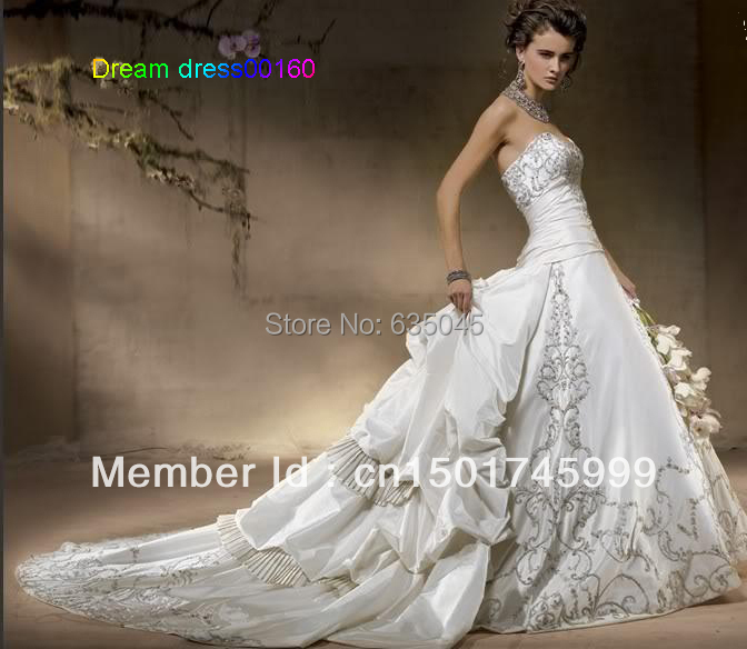 Vestido De Noiva New Custom Made Long Train Embroidery Elegant Luxury Wedding Dress Robe De Mariage