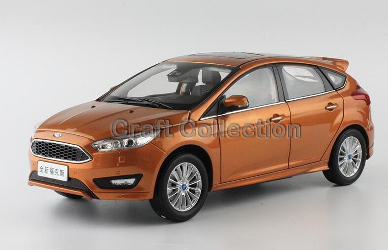 игрушка ford focus 1:18