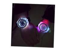 2015 Sale Reloj Saat Free Shipping Watch woman Watches For C Reative Gifts led Watch electronic