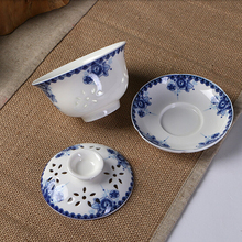 Blue and White Traditonal Chinese Porcelain Gaiwan Tea Set with 6pc Tea Cup Home Drinkware