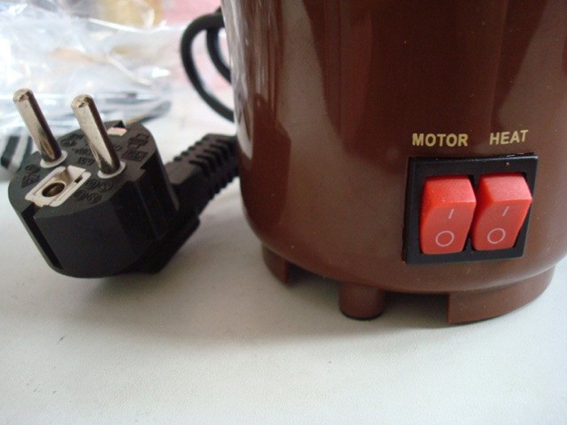 2016 High Quality HOT SALES Mini Chocolate Fountain Household 3-Tier Chocolate Fondue Machine Choco Tree EU Standard Plug (16)