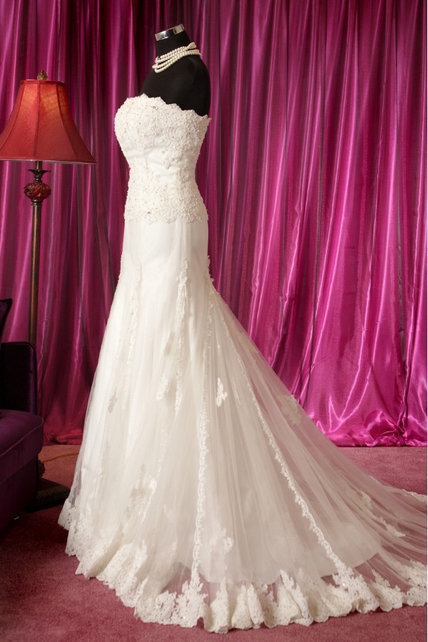 new 2013 short trailing princess wedding dress tube top slim hip fish tail wedding dress