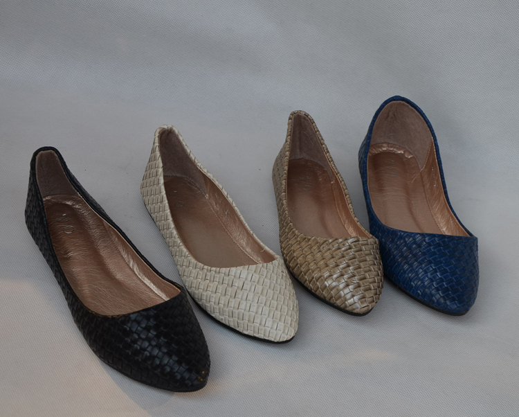 '+(!1!==a.options.tagName? a.options.tagName:a.options.Random?c.RandomTitle:c.RecentTitle)+ We make modern shoes for the modern woman: Ballerina flats handcrafted of Italian leather, and designed for the perfect fit. At Margaux, we believe shoes should carry you effortlessly throughout your day with confidence, comfort, and chic. our New York flagship and pop-up stores. Live Colorfully.