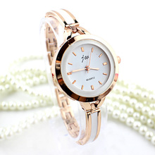 Moda de oro para Mujer del Reloj de pulsera de lujo Retro relojes de vestir plata acero inoxidable de cuarzo grado superior Reloj de Mujer