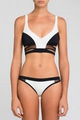 Black-White-Color-Block-Beach-Bikini-Swimsuit-LC41099-1