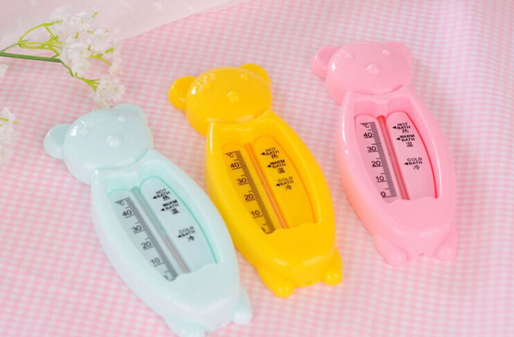 0-50 Centigrade Kawaii Bear Infrared Baby bath Water Thermometer Bath Room Temperature Measurement Infant Monitor Termometro (9)