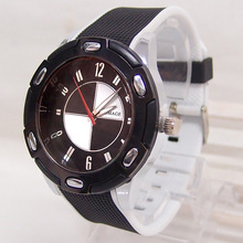 2013 New Fashion Brand Watches Men Women Sports Watches Quartz Silicone Jelly Wristwatches 8W0028