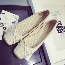 Free shipping 2015 Classic high quality Design Patent Leather flat shoes woman casual shoes Bowtie Slip-On women flats size35-41
