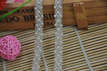 5 yardas / lot perlas blanco Rhinestone con cuentas recorta coser la cinta del Organza para DIY tela correa del vestido de boda, envío gratuito