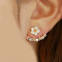 2016 Korean Fashion Imitation Pearl Earrings Small Daisy Flowers Hanging After Senior Female Jewelry Wholesale