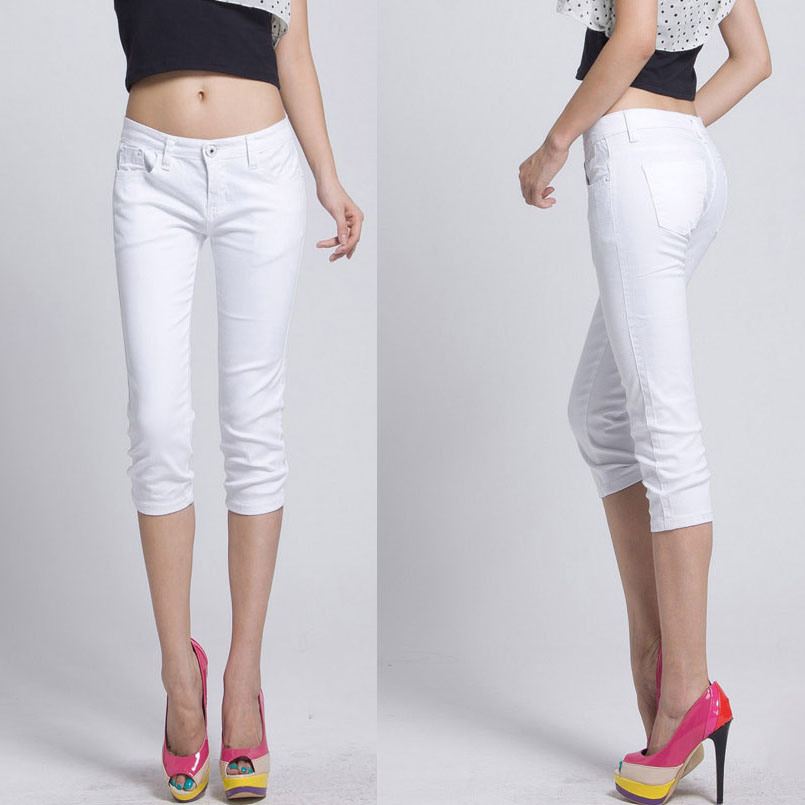 women's white capri pants