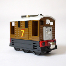 T0133 Diecast THOMAS and friend Toby The Tank Engine take along Magnetic train metal children kids toy gift