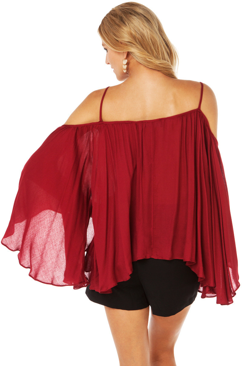 Red cute tops Call on any of our cute red tops to give your look added pizzazz in an instant. ModCloth's collection of women's red tops holds the key to providing your wardrobe with a bold and vivacious update. All you have to do is choose one you love!