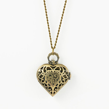 Fashion Vintage Hollow Out Heart Shape Pendant Pocket Watch Memorable Gift To Friend