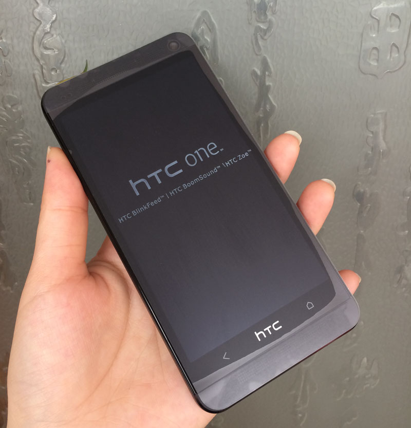  htc one m7   android 4.2 32  quad 4.7 ''   4  