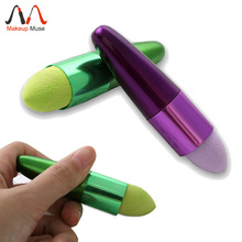 1pcs, Women’s Legend Hot Beauty Makeup Sponge Blender Foundation Sponge Brush Flawless Smooth Shaped cosmetic Puff with Handle