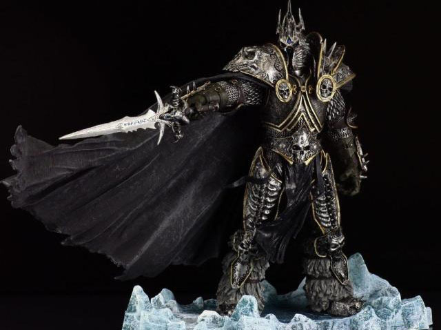 g03.a.alicdn.com/kf/HTB1f3G3IVXXXXb4XXXXq6xXFXXXw/De-Brinquedos-figura-de-ação-Death-Knight-Lich-King-alsácia-Anime-Garage-Kits-bonecas-Brinquedos.jpg