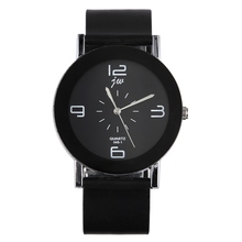 2016 New Lovers Watch Women Men Wristwatches Female Male Clock Fashion PU Leather Quartz Watch Couple Sports Watches