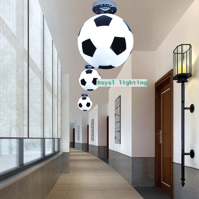 Online Kaufen Großhandel football ceiling light aus China football