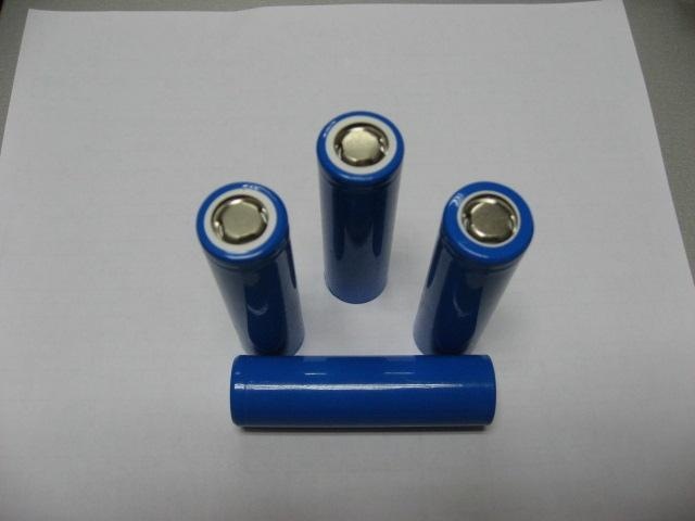 Genuine manufacturers 18650 2200 large capacity lithium battery LED Flashlight 3 7v power tools portfolio