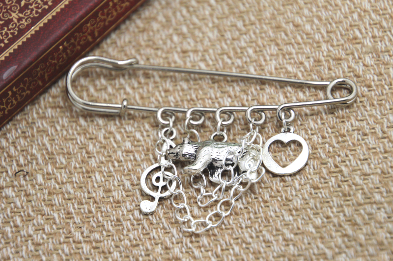 12pcs Shakespeare inspired Twelfth Night themed charm with chain font b kilt b font pin brooch