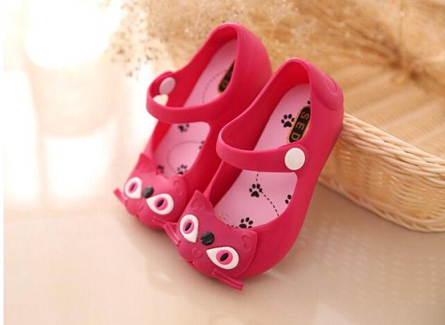 http://g03.a.alicdn.com/kf/HTB1ffL3IFXXXXX5XXXXq6xXFXXXQ/2015-Kids-Shoes-Girls-princess-shoes-Baby-Rubber-sandals-Mini-Melissa-cat-Sandals-Children-Bowtie-Summer.jpg