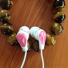 New arrived earphones in ear wired design headphone unique noise cancelling 3.5 mm headset for mobile phone MP3 MP4