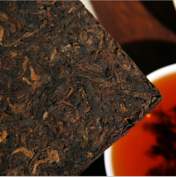 Made in1980 ripe pu er tea oldest puer tea ansestor antique honey sweet dull red Puerh