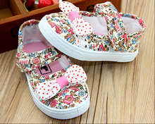 Hot Promotion free shipping girl Canvas Shoes kids Cute Leisure Sports Shoes Sneakers Board Shoe Rubber