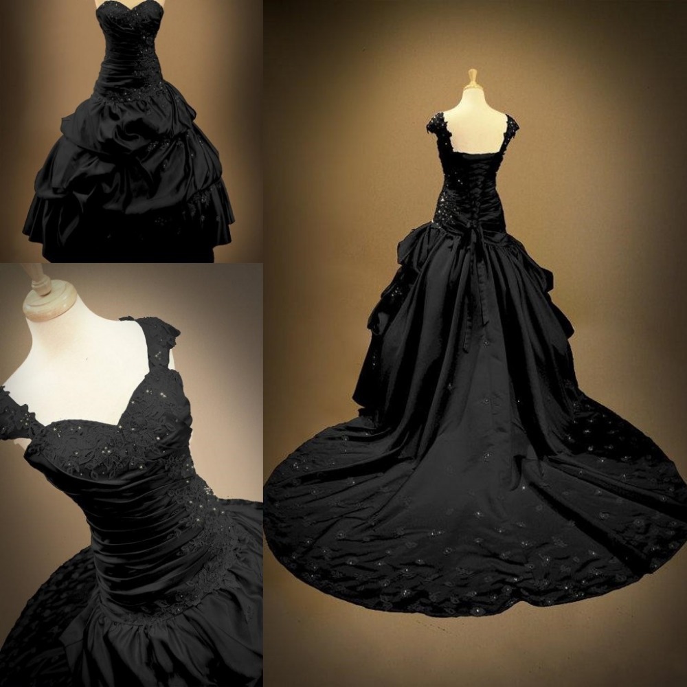 Victorian Ball Gowns Backless Sweetheart Bridal Plus Size Gothic Black Wedding Dresses With Cap