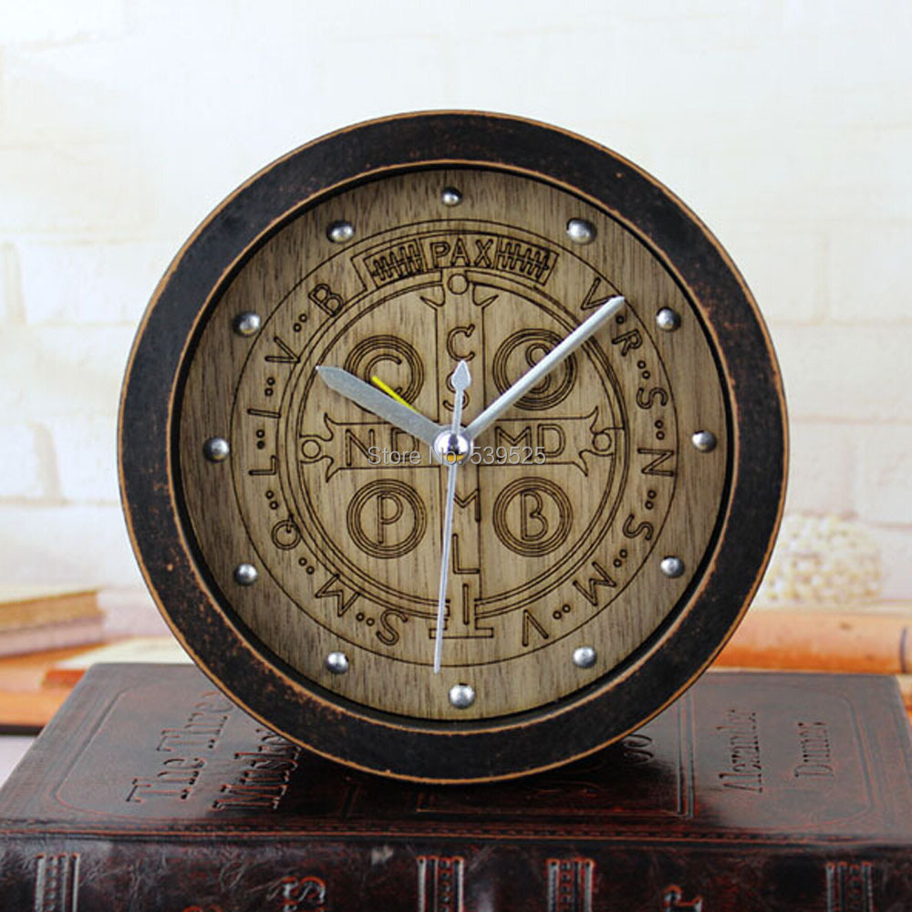 Vintage Desk Clocks 17