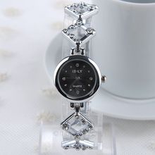 2015 mujeres Vintage para mujer Square Rhinestone pulsera Casual vestido relojes de tiempo de cuarzo de la cadena de aleación blanco negro FMPJ675 # m1