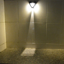 Solar Powered LED Lamp – Wall Mounted – Waterproof – Warm White