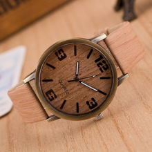 Simulation Wooden Quartz Men Watches Casual Wooden Color Leather Strap Watch Wood Male Wristwatch Relojes Relogio