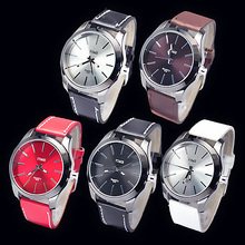 Reloj de cuarzo relojes Women PU banda de cuero de lujo sintético Unisex hombre relojes de pulsera del reloj del nuevo envío libre precisa en Stock