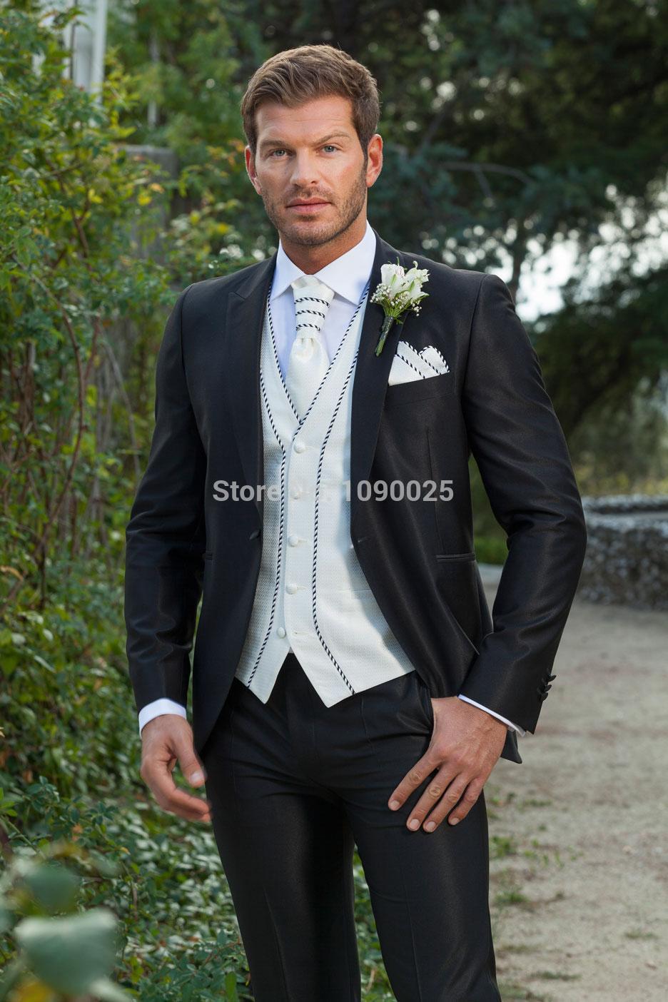 Plage de mariage Groom Plage de mariage Groom