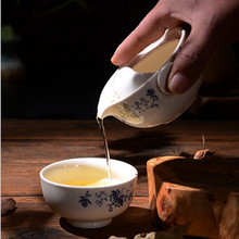 Fine blue and white porcelain tea  ceramic cup kungfu tea set a pot of a cup of portable filtration package
