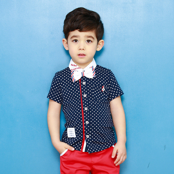 You're in Baby & Kids' Clothes Shop boys clothing & accessories at abercrombie kids. You'll find jeans, hoodies, sweatpants, t-shirts, and more.