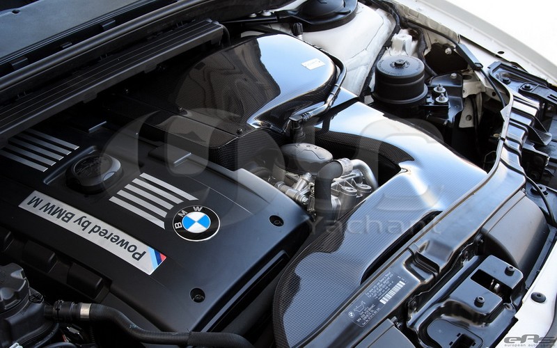 2010-2012 BMW 1M Coupe & 135I Gruppe M Style Air Intake Kit CF (15)