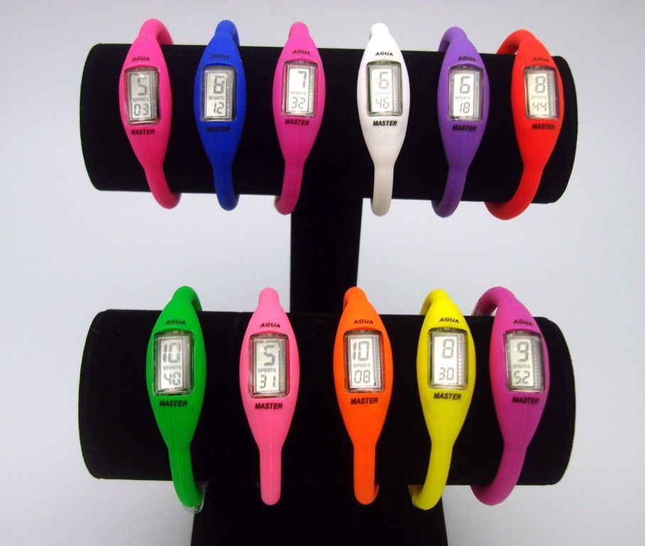FreeShipping 13 colors 2015 NEW Cheap Fashion Anion Sports Wrist Digital Silicone Quartz LED Watch Toy