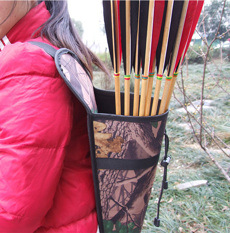 Outdoor Camouflage Three Fixed Strap Messenger Archery Equipment Simple Bow And Arrow Pot Quiver Capsule